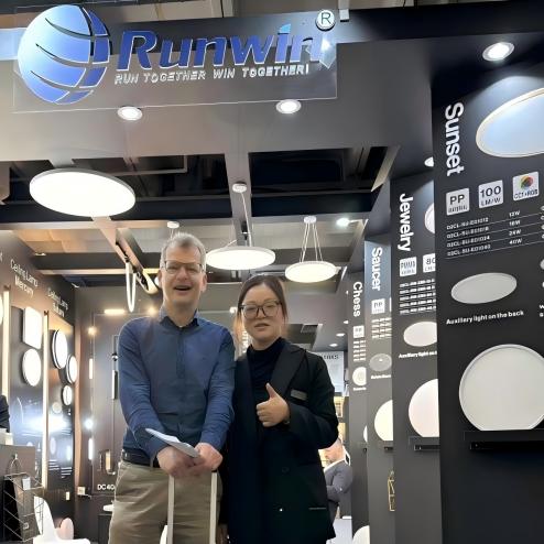 NINGBO RUNWIN LIGHTING CO.,LTD.