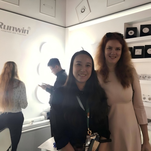 NINGBO RUNWIN LIGHTING CO.,LTD.